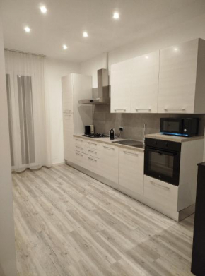 Appartamento Moderno, Comfort, Mare e Posizione Top